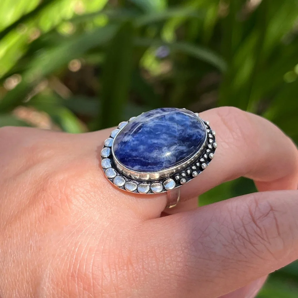 Size 8 925 silver‎ plated sodalite ring
